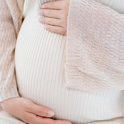 其内存为9🇨🇩🇦🇷6G H⌚BM2e，片🇨🇩间互联带宽达到7🌑☎00 🐁